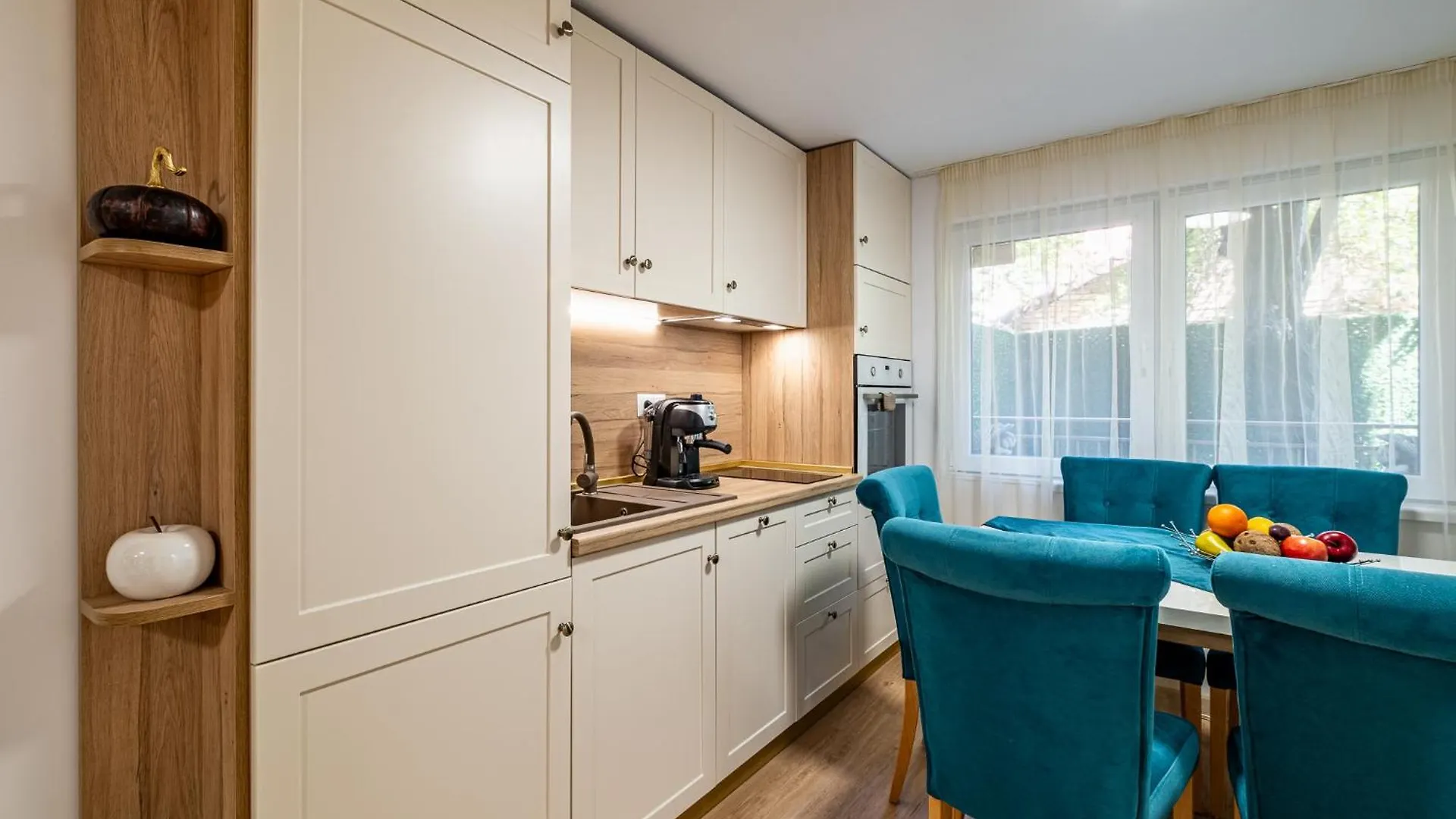 Angel Home 2Bdrm Modern Apartment Varna Bulgaria
