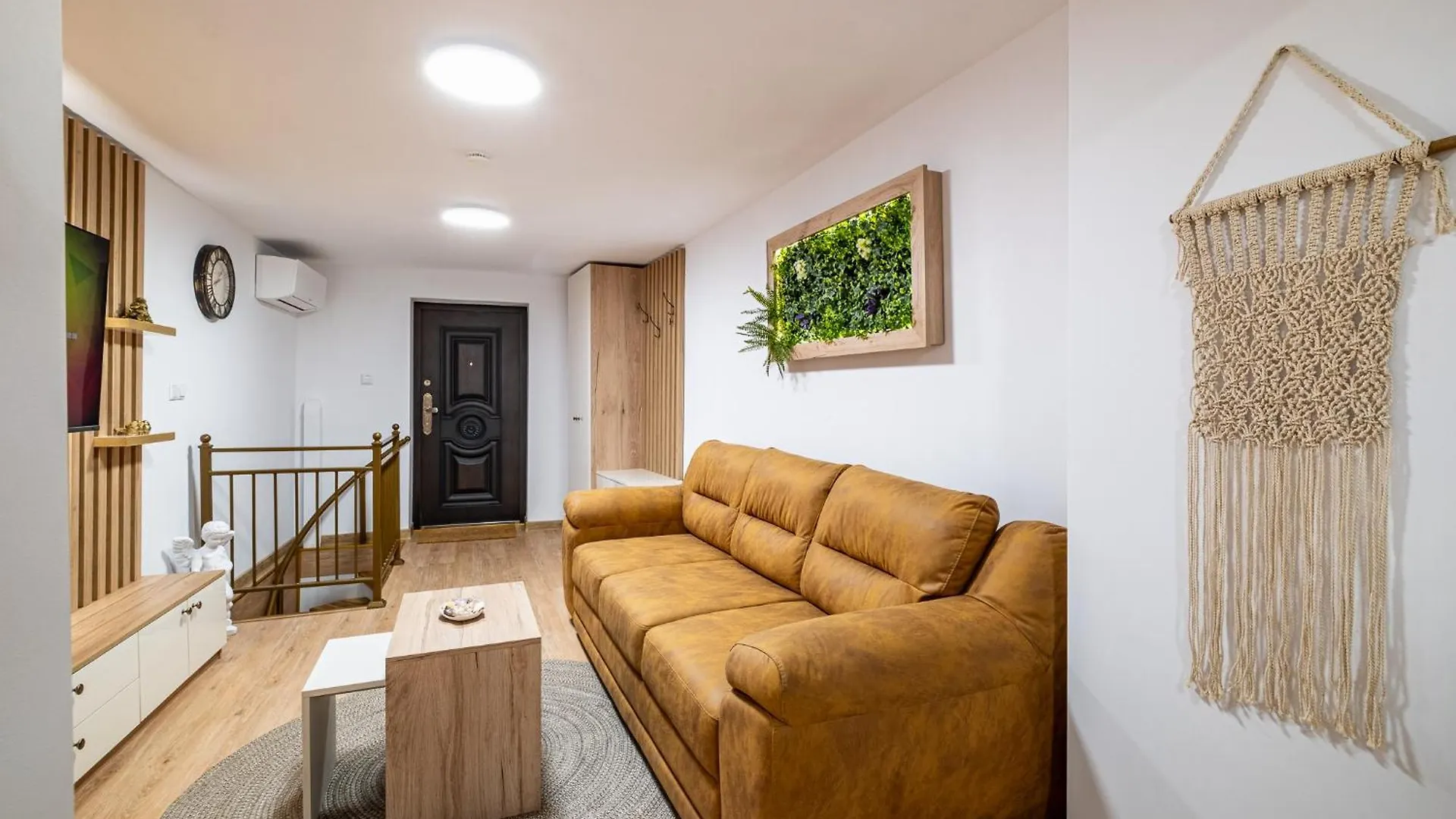 Angel Home 2Bdrm Modern Apartment Varna